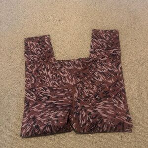 Zella Patterned Leggings in Pink and Black